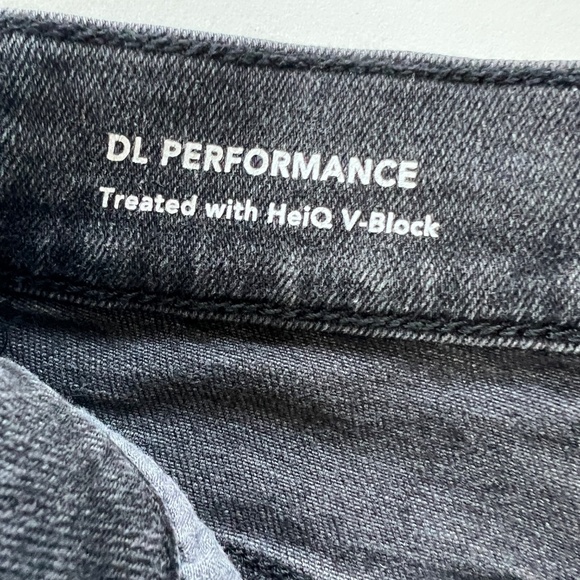 DL1961 "Farrow Skinny" High Rise Intasculpt Ankle Black Jeans - Size - 25 - Picture 10 of 13